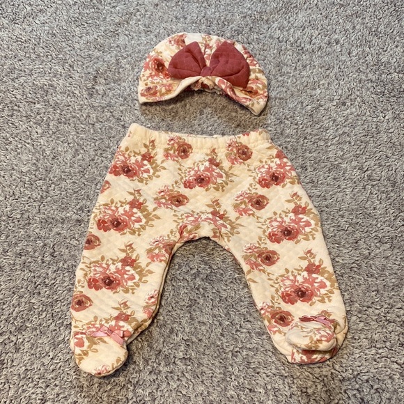 NWT Baby clothes bundle all sized 3-6 months - Picture 5 of 10